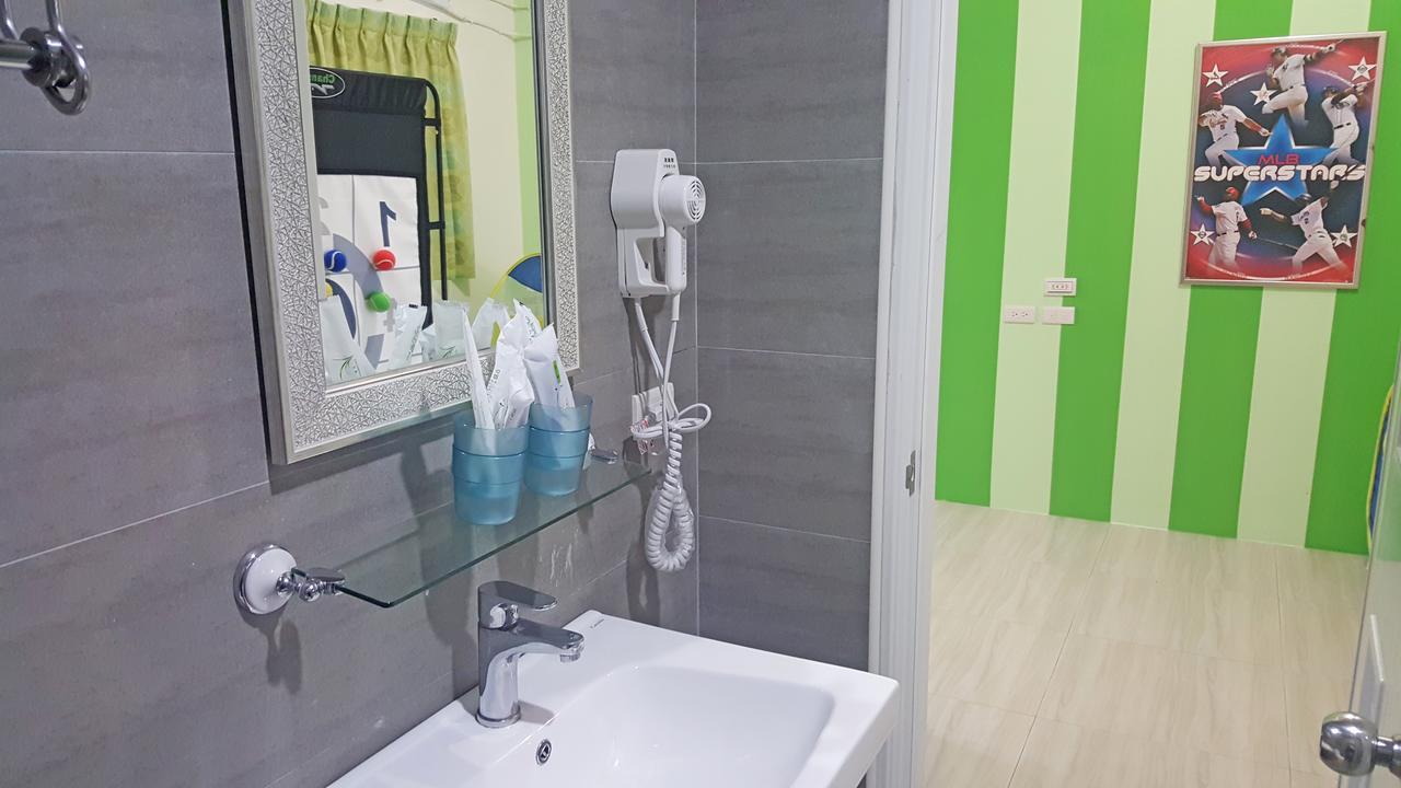 סאנשינג Sports Home חדר תמונה